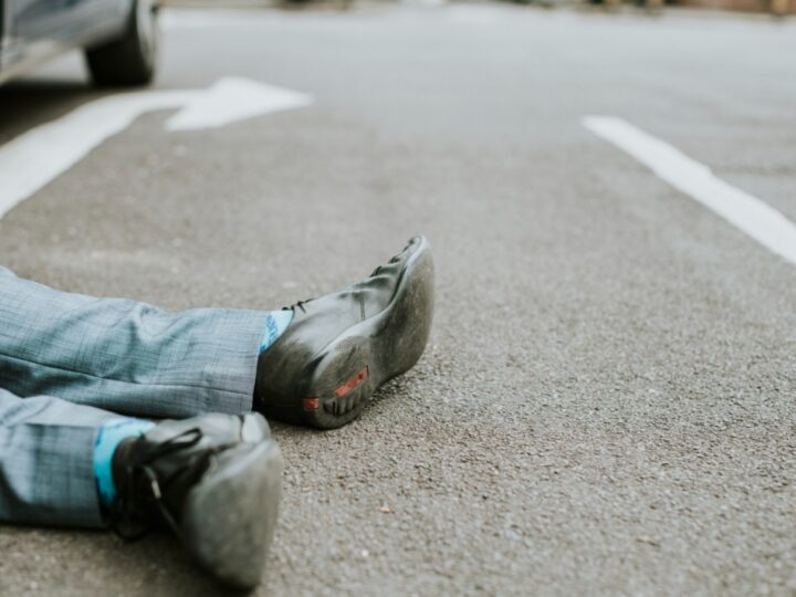 Tragiczne potrącenie pieszych w Bieździadce: Śmiertelny wypadek na drodze powiatowej