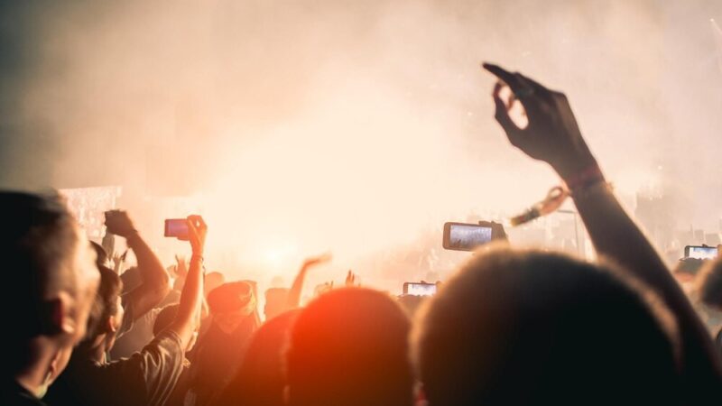 Festiwalowe spotkania z autorami: Poznaj naszych moderatorów!