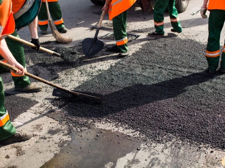 Nowe bezpieczeństwo na drodze w Świerchowej: zakończenie prac na skarpie