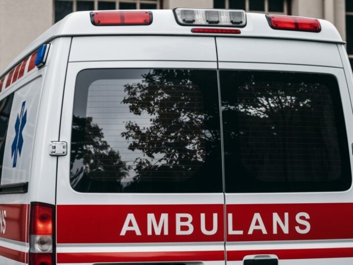 Ewakuacja mieszkańców bloku w Jaśle z powodu pękniętej ściany