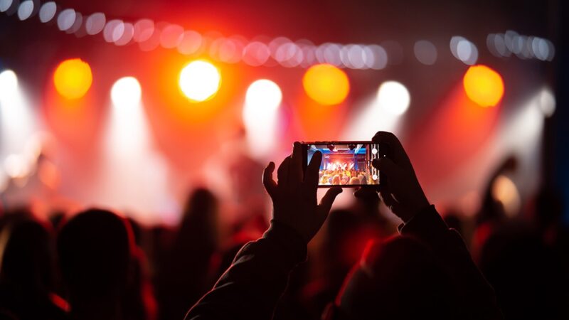 Młodzi artyści JDK zdobywają laury na festiwalu piosenki patriotycznej!