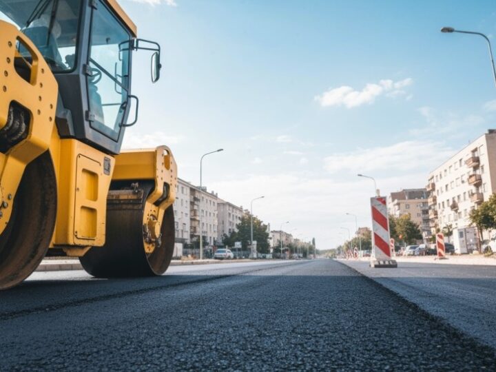 Jasło stawia na nowoczesność: nowe wiaty przystankowe w miejskiej infrastrukturze