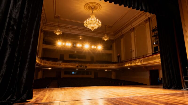 Adam i Ewa: Epilog” – postapokaliptyczny spektakl dla szkół średnich!