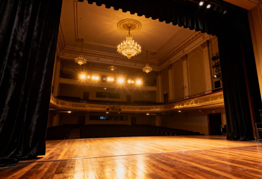 Adam i Ewa: Epilog” – postapokaliptyczny spektakl dla szkół średnich!