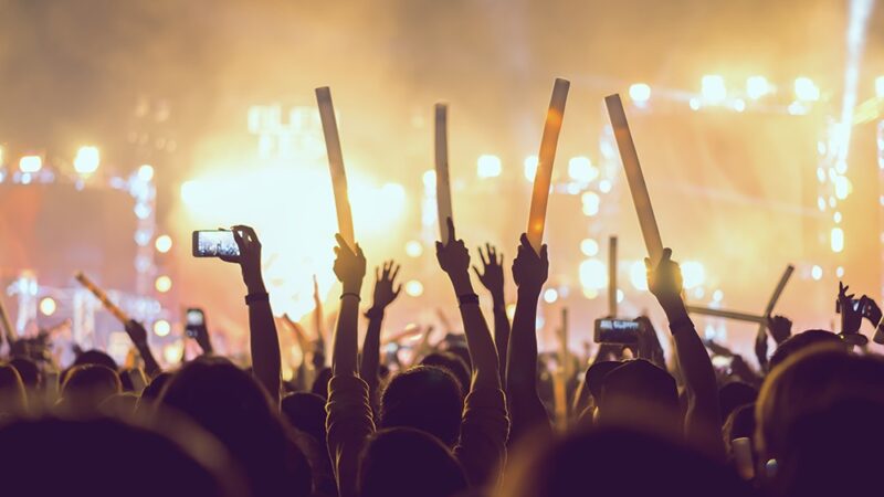 Roczek karaoke w Domu Kultury – dołącz do zabawy!