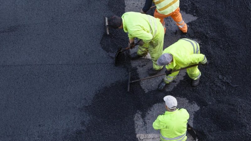 Nowe drogi w gminie Brzyska – modernizacja w pełnym toku!