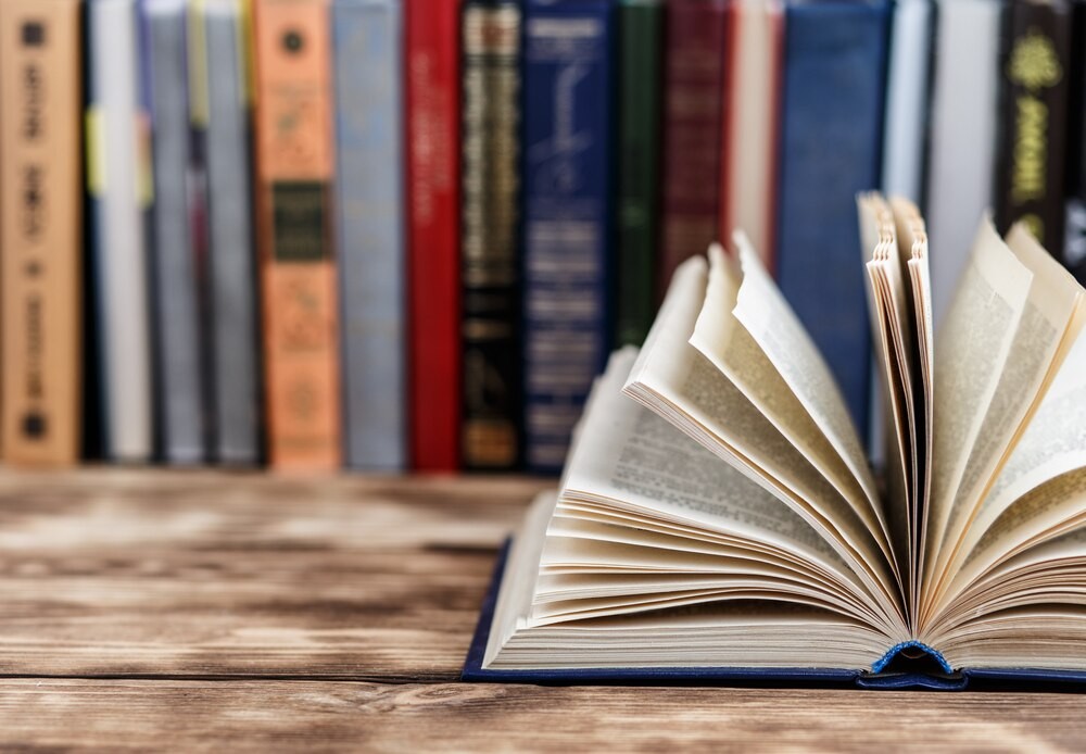 Myszonek w Halloweenowej przygodzie w bibliotece w Jaśle
