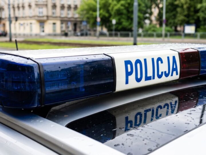 Kierowca z 1,2 promila alkoholu pędził 117 km/h z rodziną w aucie